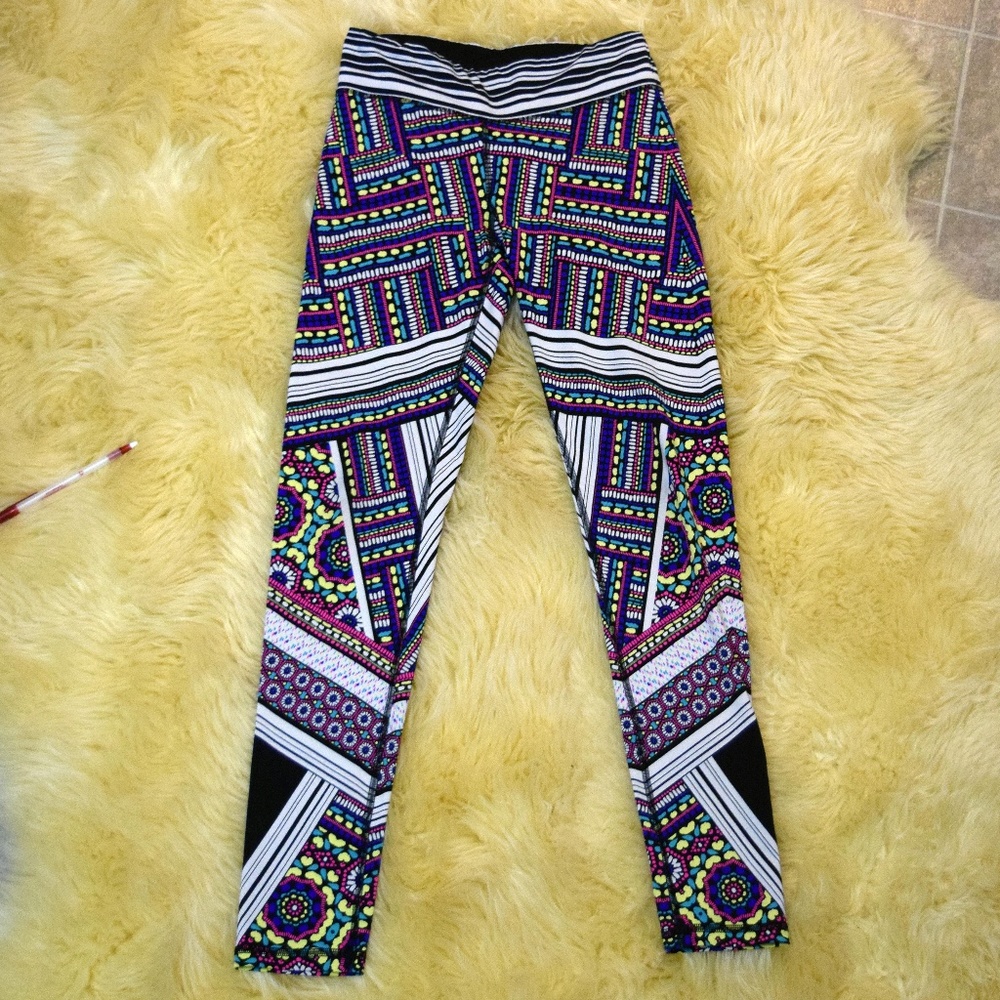 Aeropostale Live Love Dream Active Wear Leggings